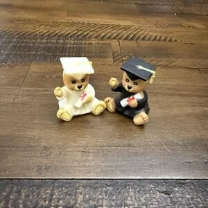 HOMCO Boy and girl Graduate bear plastic cake‎ topper figurines 1.5" sitting